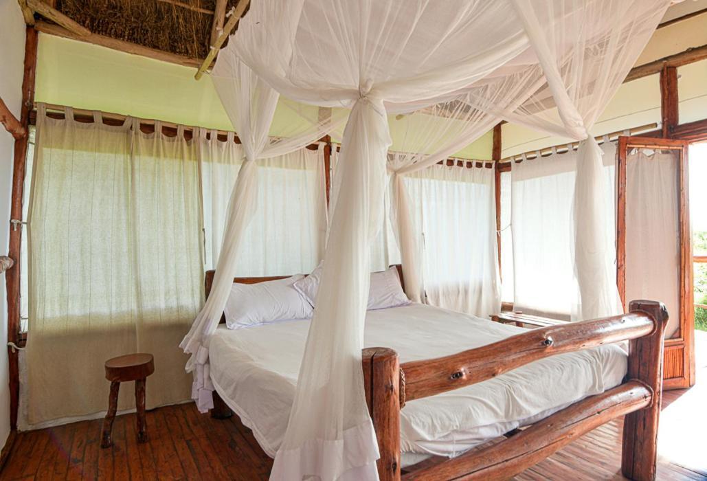 Kazinga Wilderness Safari Camp Hotel Kasese Exterior photo