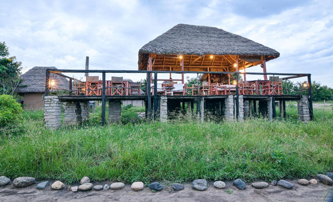 Kazinga Wilderness Safari Camp Hotel Kasese Exterior photo