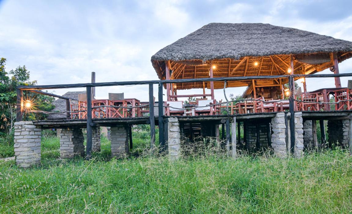 Kazinga Wilderness Safari Camp Hotel Kasese Exterior photo