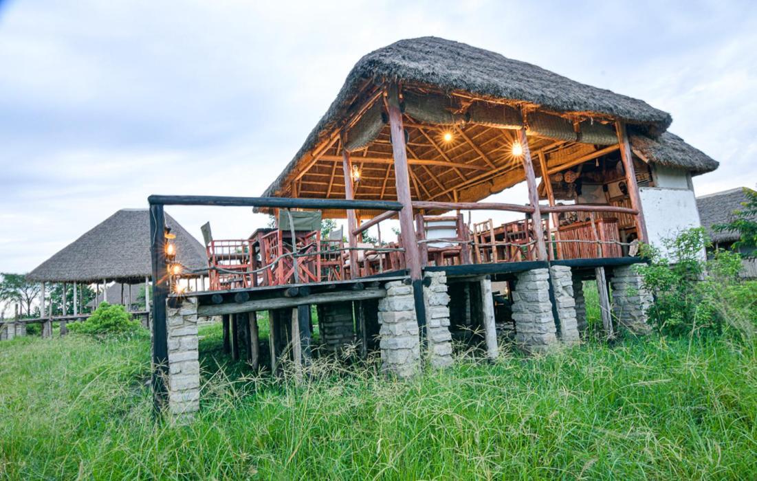 Kazinga Wilderness Safari Camp Hotel Kasese Exterior photo